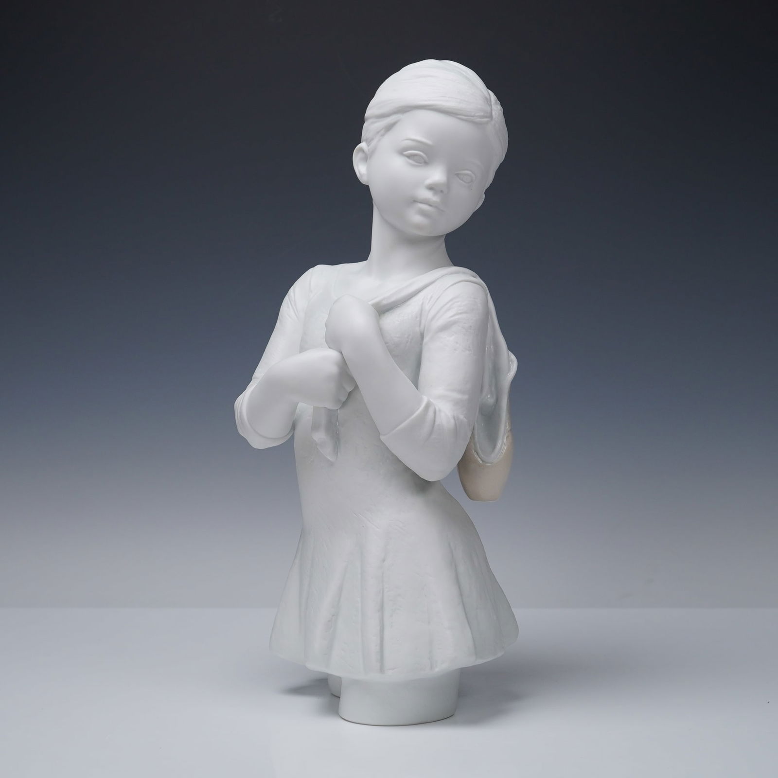 Lladro Porcelain Figurine, My Dance Class 1009301 (1 of 7)