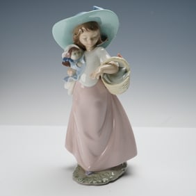 Nao by Lladro Figurines, It's A Picnic! 2001902