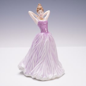 Royal Doulton Pretty Ladies Figurine, Mollie HN4725 Colorway