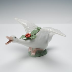 Lladro Porcelain Figurine, Flying Duck with Mistletoe 1008496