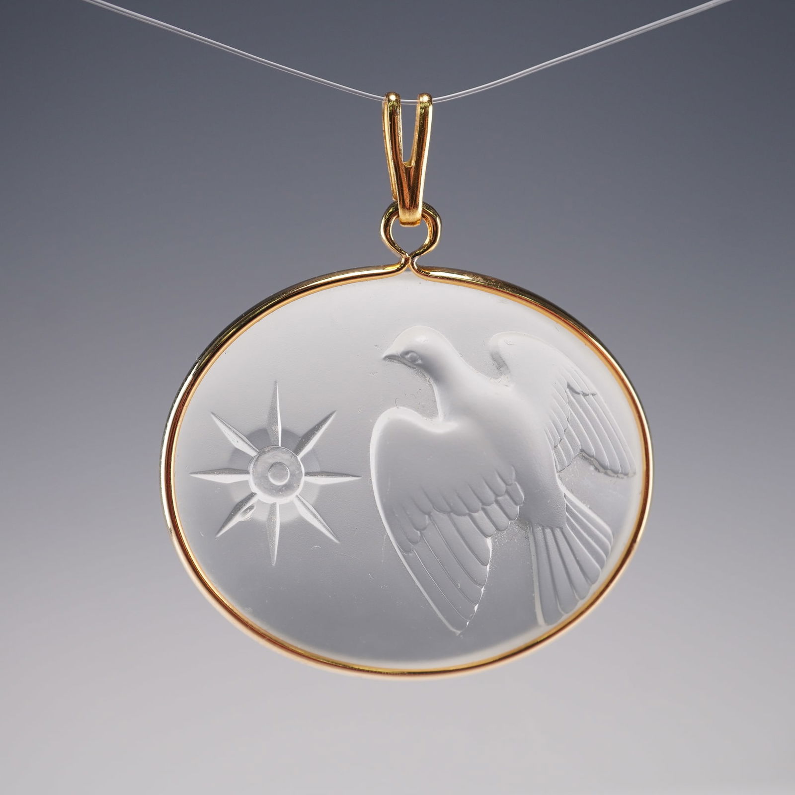 Frosted Glass Dove and Star Pendant for Nina Ricci LAir du Temps (1 of 5)