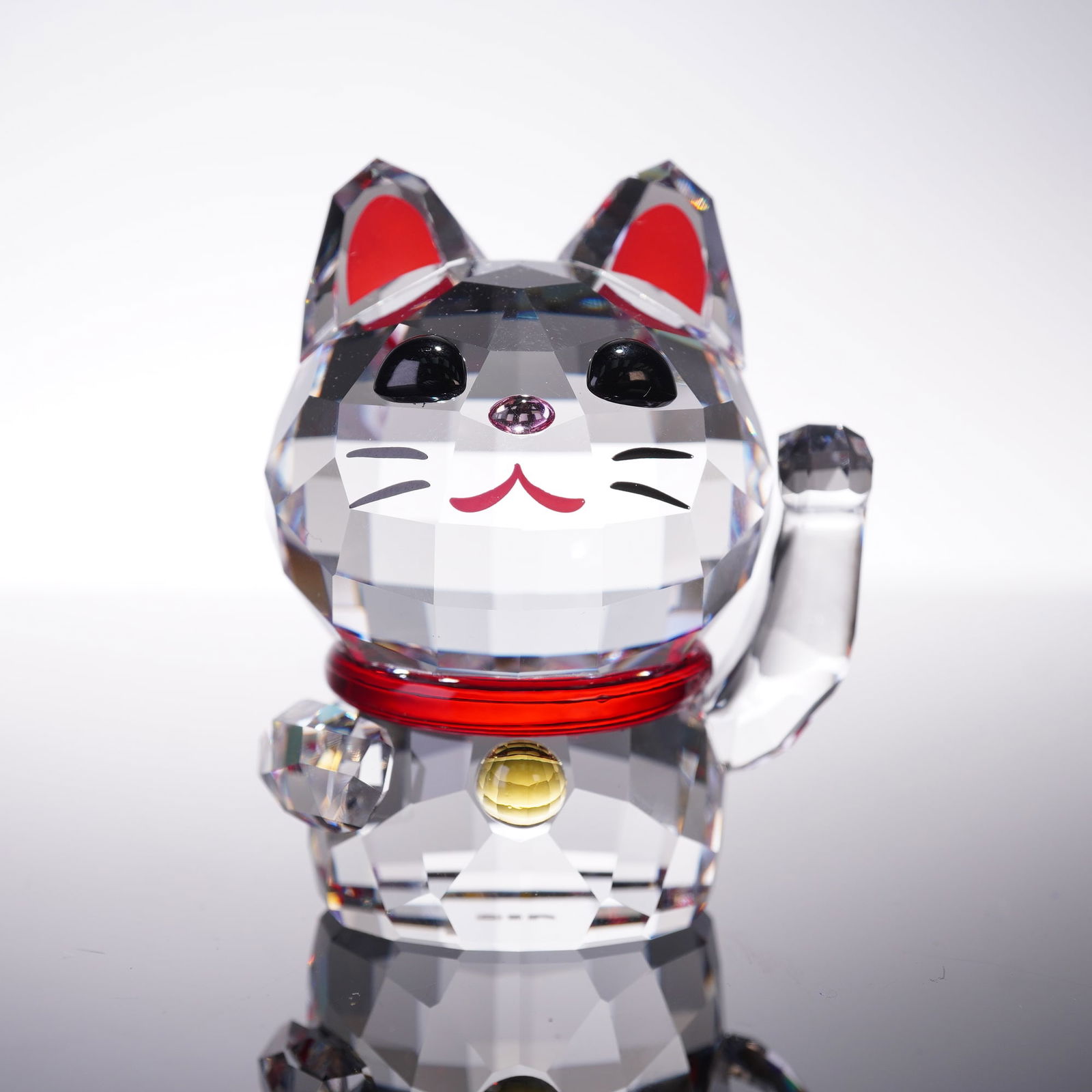 Swarovski Crystal Lovlots Figurine, Lucky Cat (1 of 6)