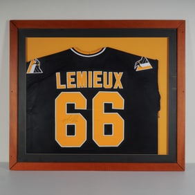 Authentic Mario Lemieux Autographed Pittsburgh Penguins Framed Jersey