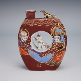 Japanese Satsuma-Style Decorative Bottle with Cat and Gilt Accents