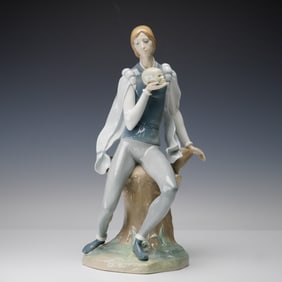 Lladro Porcelain Sculpture Hamlet by Alfredo Ruiz, 1004729
