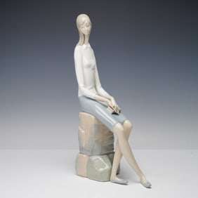 Lladro Porcelain Sculpture, Girl Student, 4518