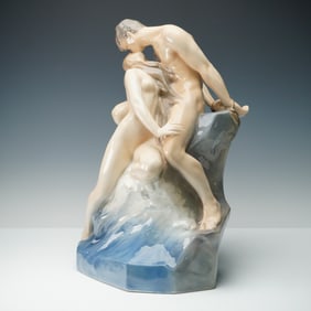 Royal Copenhagen Sculpture, The Kiss, 1132