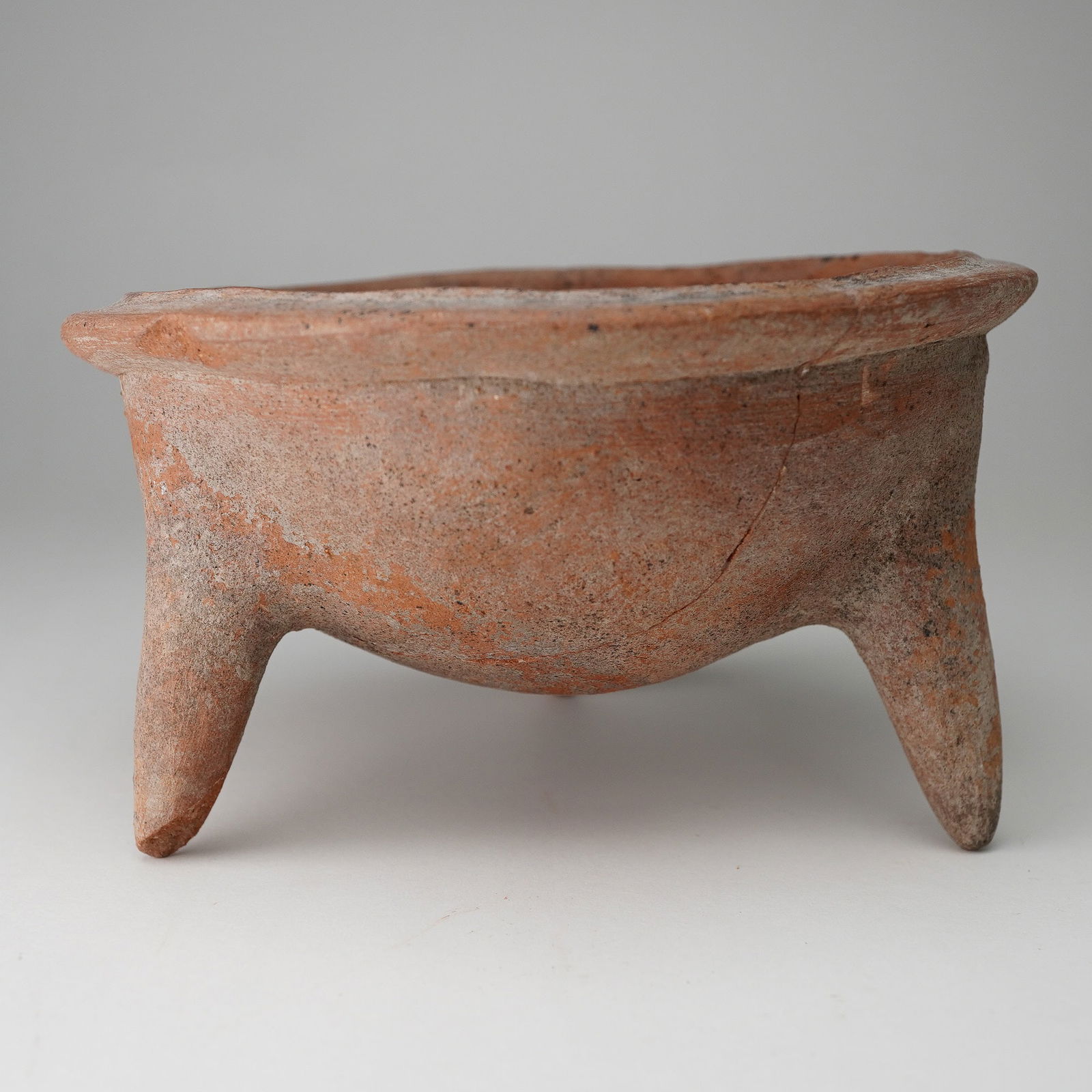 Pre-Columbian Tripod Bowl (1 of 5)