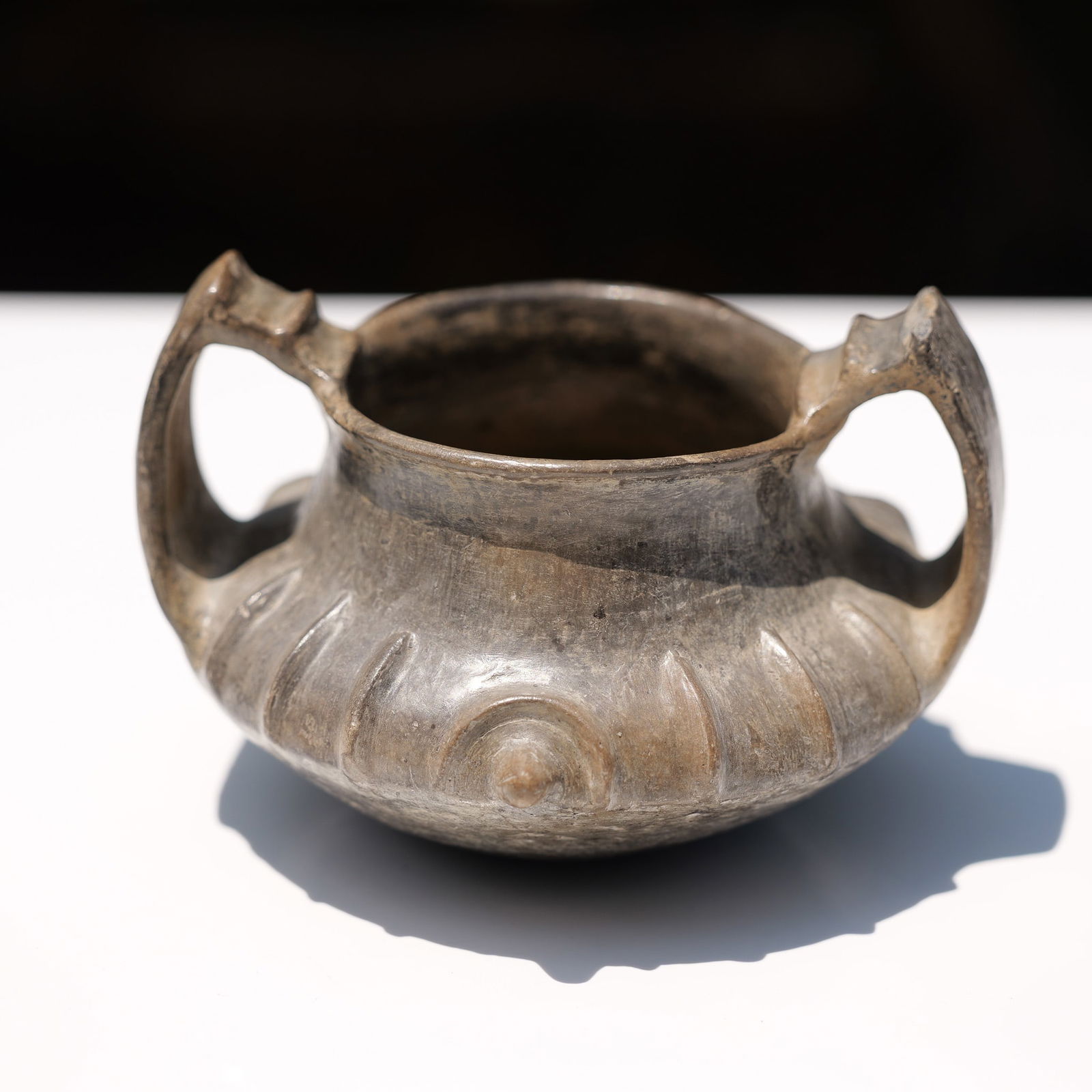 Pre-Columbian Blackware Pottery Vase (1 of 5)