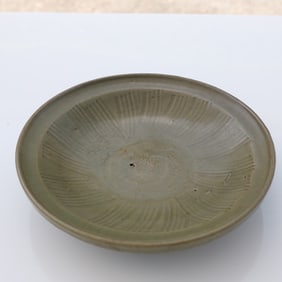 1752 Nanking Cargo Shipwreck Chinese Celadon Ware Floral Bowl