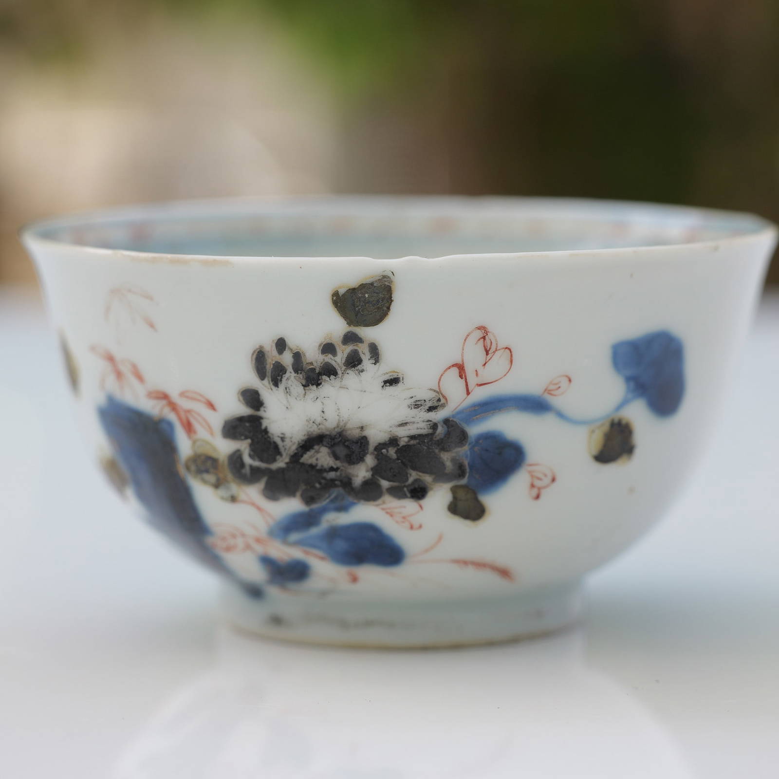 1752 Nanking Cargo Shipwreck Chinese Imari Cup, Chrysanthemum Rock