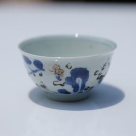 1752 Nanking Cargo Shipwreck Chinese Porcelain Tea Bowl, Chrysanthemum Rock