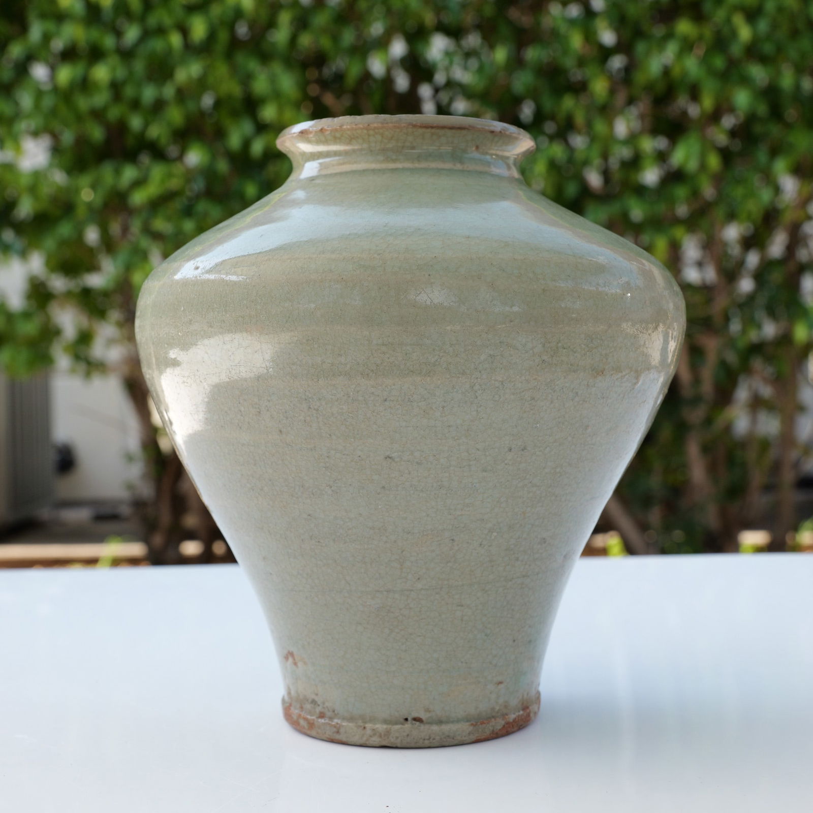 Antique Thai Sawankhalok Celadon Vase (1 of 10)