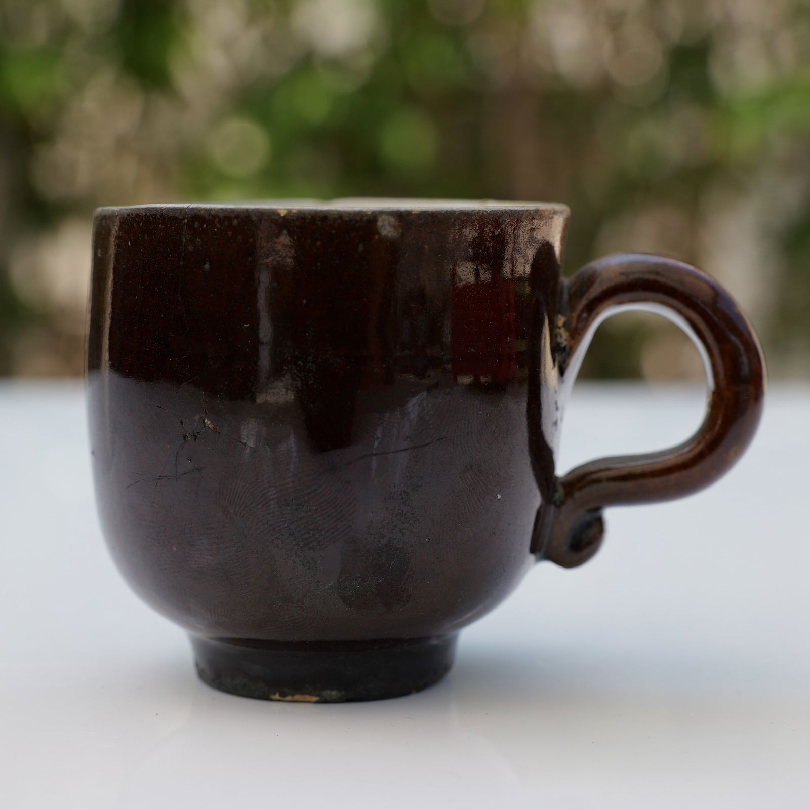 Chinese Brown Glazed Ge Ware Tea Cup (1 of 4)
