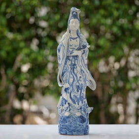 Chinese Blue and White Guanyin Figurine