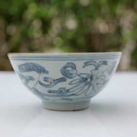 Chinese White and Blue Floral Bowl