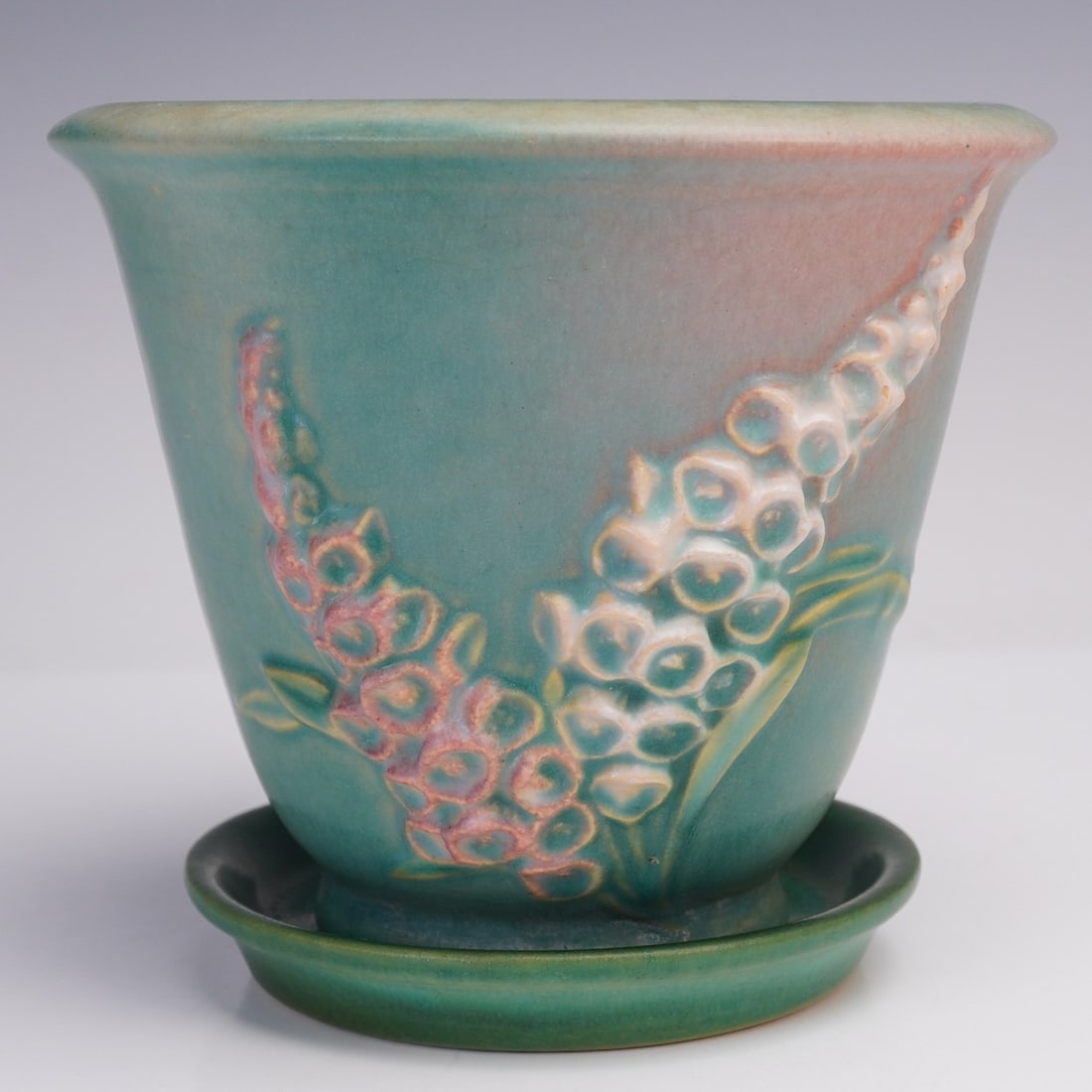 Roseville Foxglove Flowerpot with Undertray, Shape 660-5 (1 of 5)