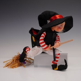 Annalee Witch on Broomstick