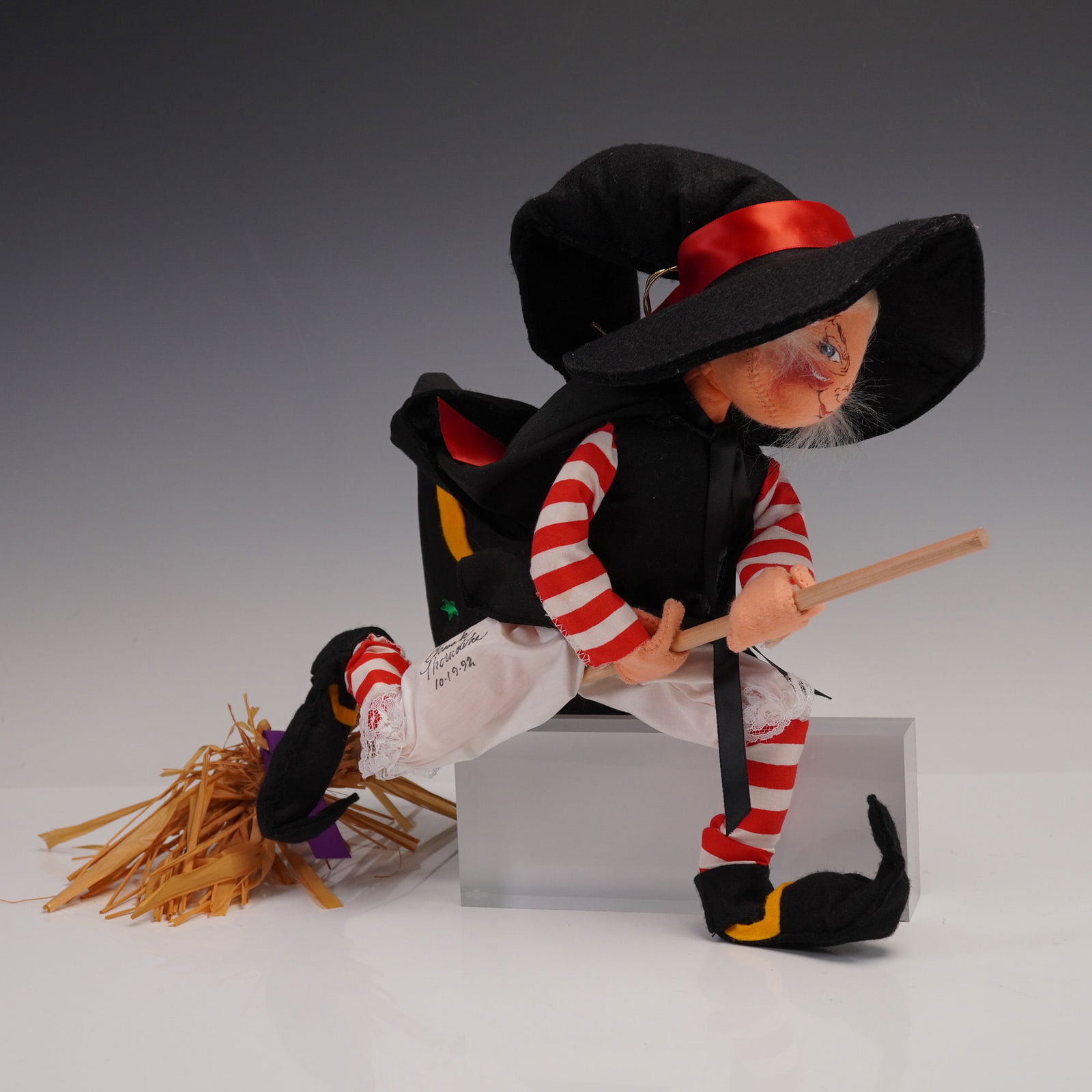 Annalee Witch on Broomstick (1 of 5)