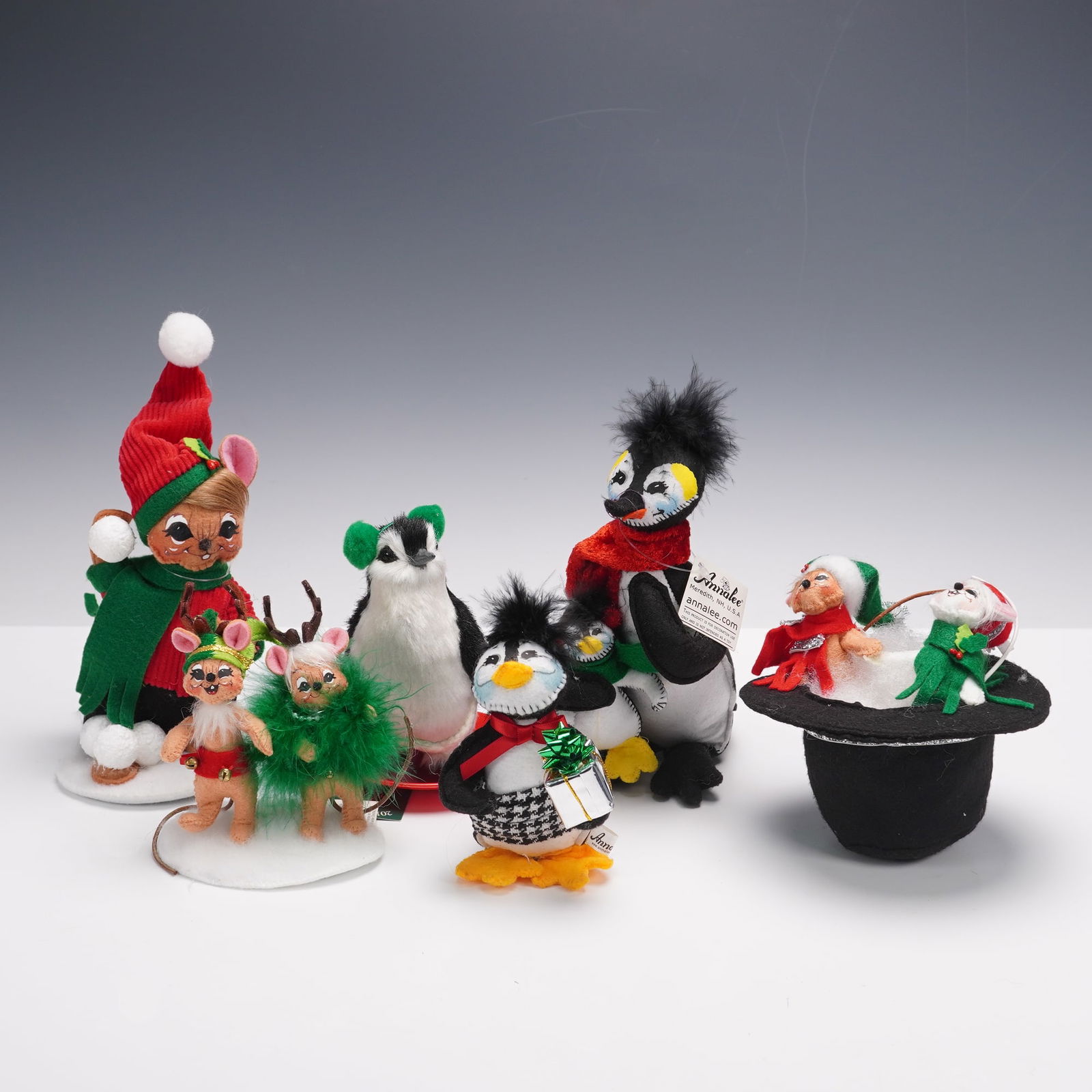6pc Annalee and Byers Choice Christmas Figures (1 of 3)