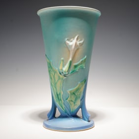Roseville Pottery Thornapple Vase 823-12