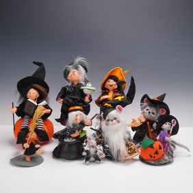 8pc Annalee Halloween Witch Dolls
