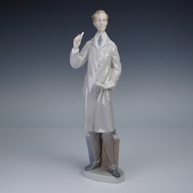 Lladro Porcelain Figurine, The Teacher 1004801