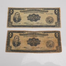 2pc 1949 Philippines One Peso Banknotes