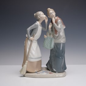 Lladro Porcelain Figurine, The Gossips 01004984