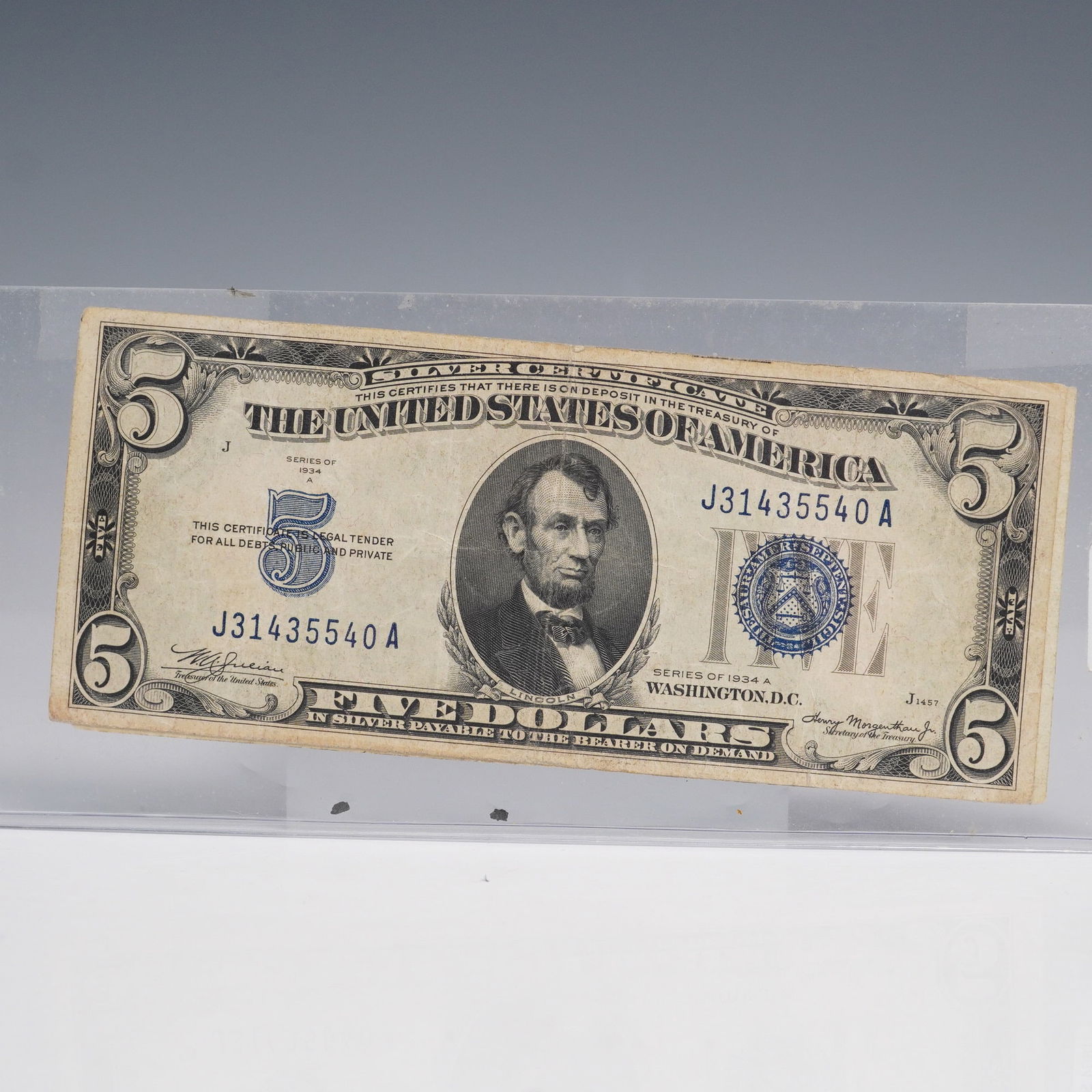 2pc 1934 & 1953 $5 Silver Certificate Lincoln Blue and Red Seal Banknotes (1 of 7)