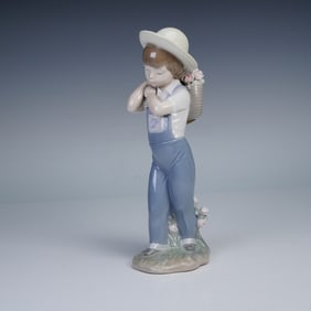 Lladro Porcelain Figurine, Flower Harvest 1001286