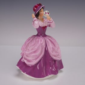 Royal Doulton Figurine, Lady Pamela HN2718
