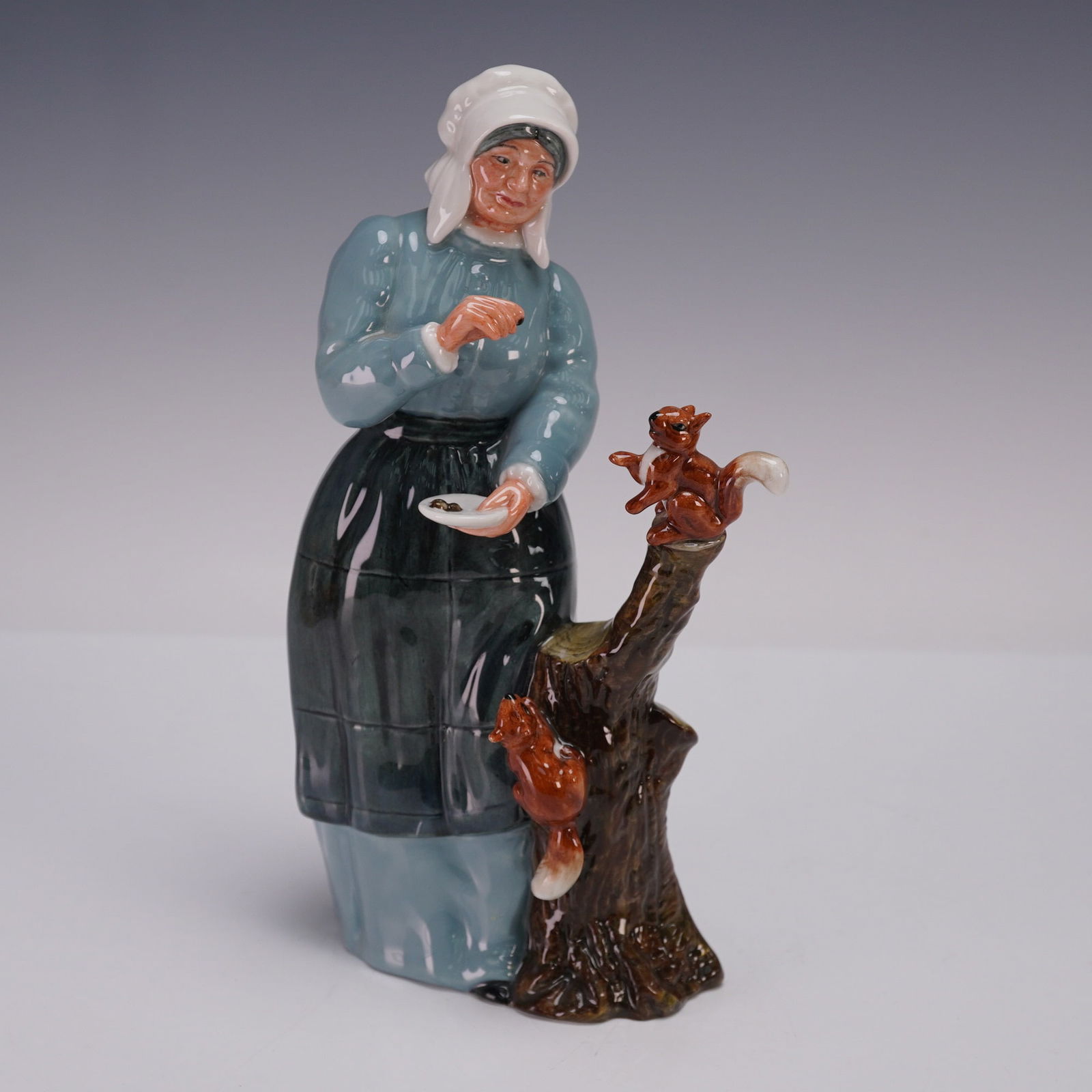 Royal Doulton Figurine, Good Friends HN2783 (1 of 3)