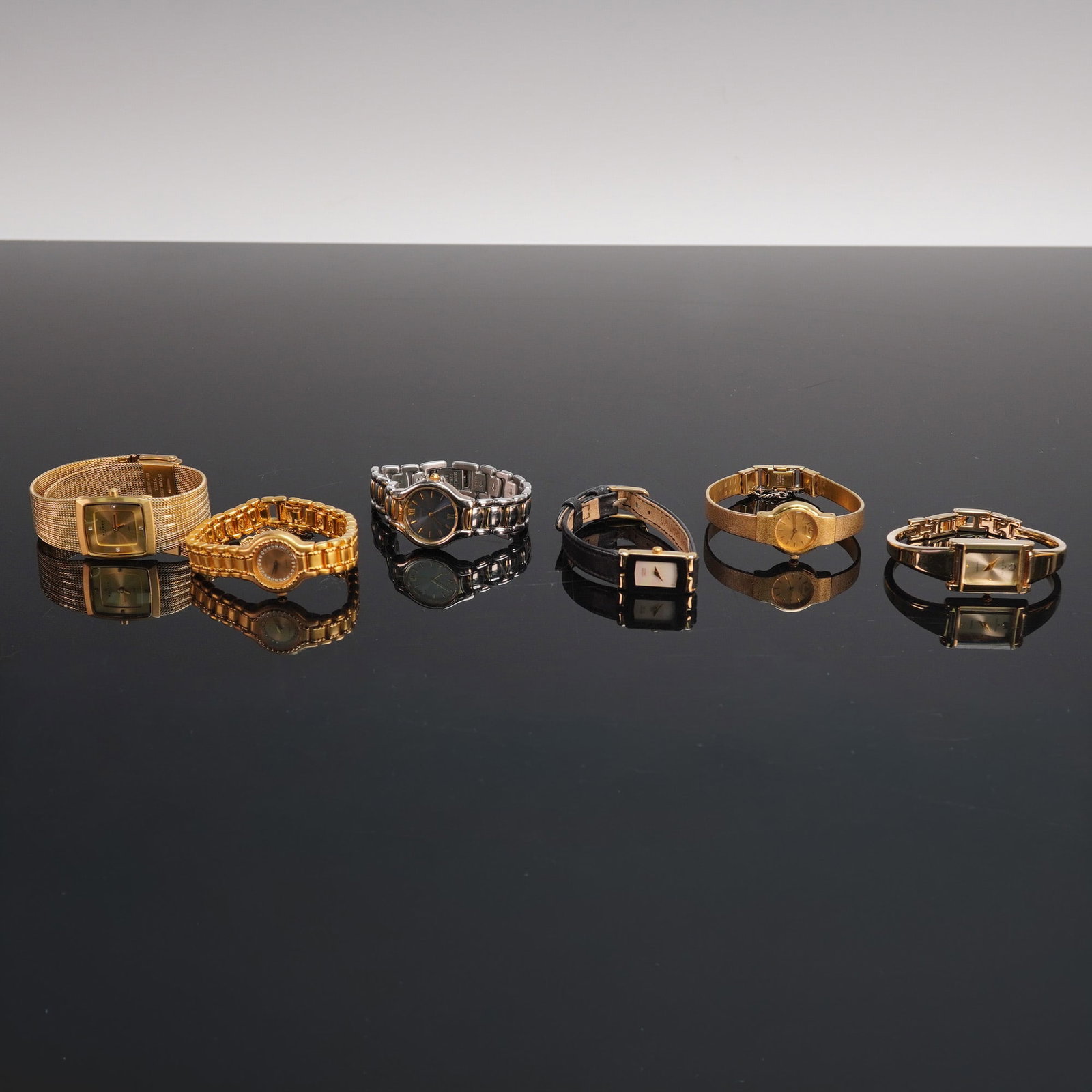 6pc Ladies Gold Tone, Silver Tone and Leather Wristwatches (1 of 7)