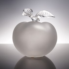 Lalique Crystal Figurine, Large Apple with Leaves
