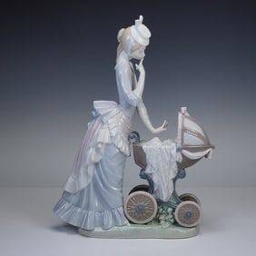 Lladro Porcelain Figurine, Baby's Outing 01004938