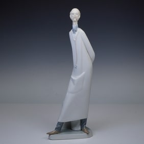Lladro Porcelain Sculpture, Doctor 1004602