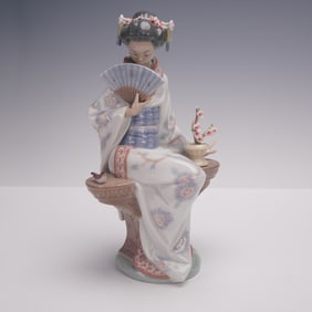 Lladro Figurine, Nippon Lady 1005327