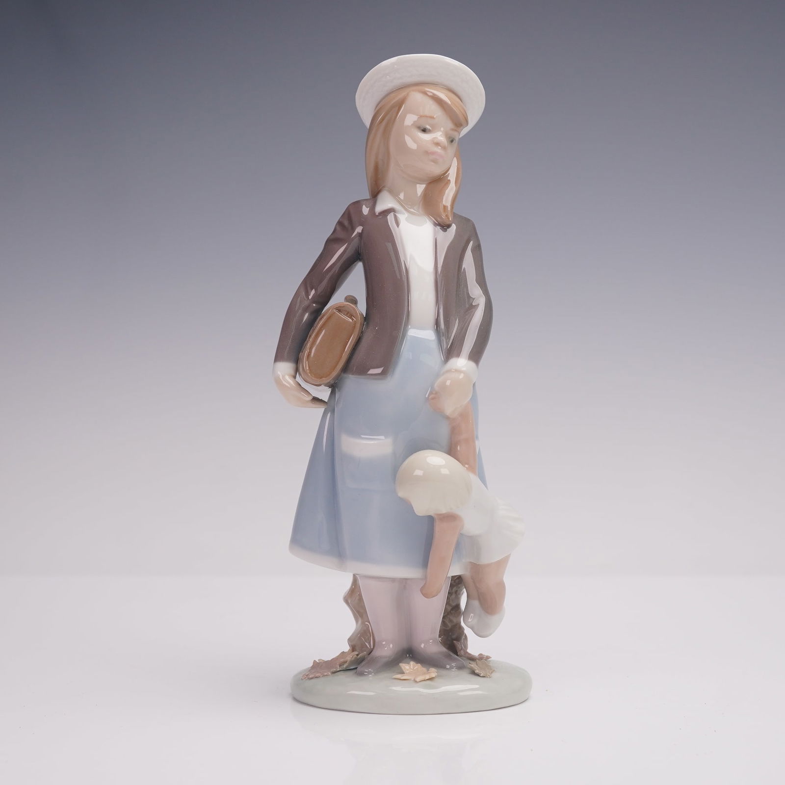 Lladro Porcelain Figurine, Autumn 1005218 (1 of 4)