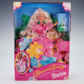 Blossom Beauty Barbie Doll with Magical Fairy Sprinkles Glitter 17032