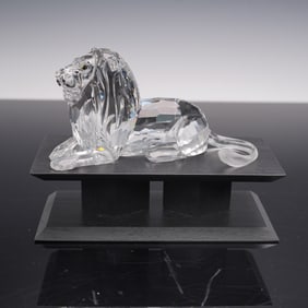 2pc Swarovski Crystal Figurine with Base, Inspiration Africa The Lion