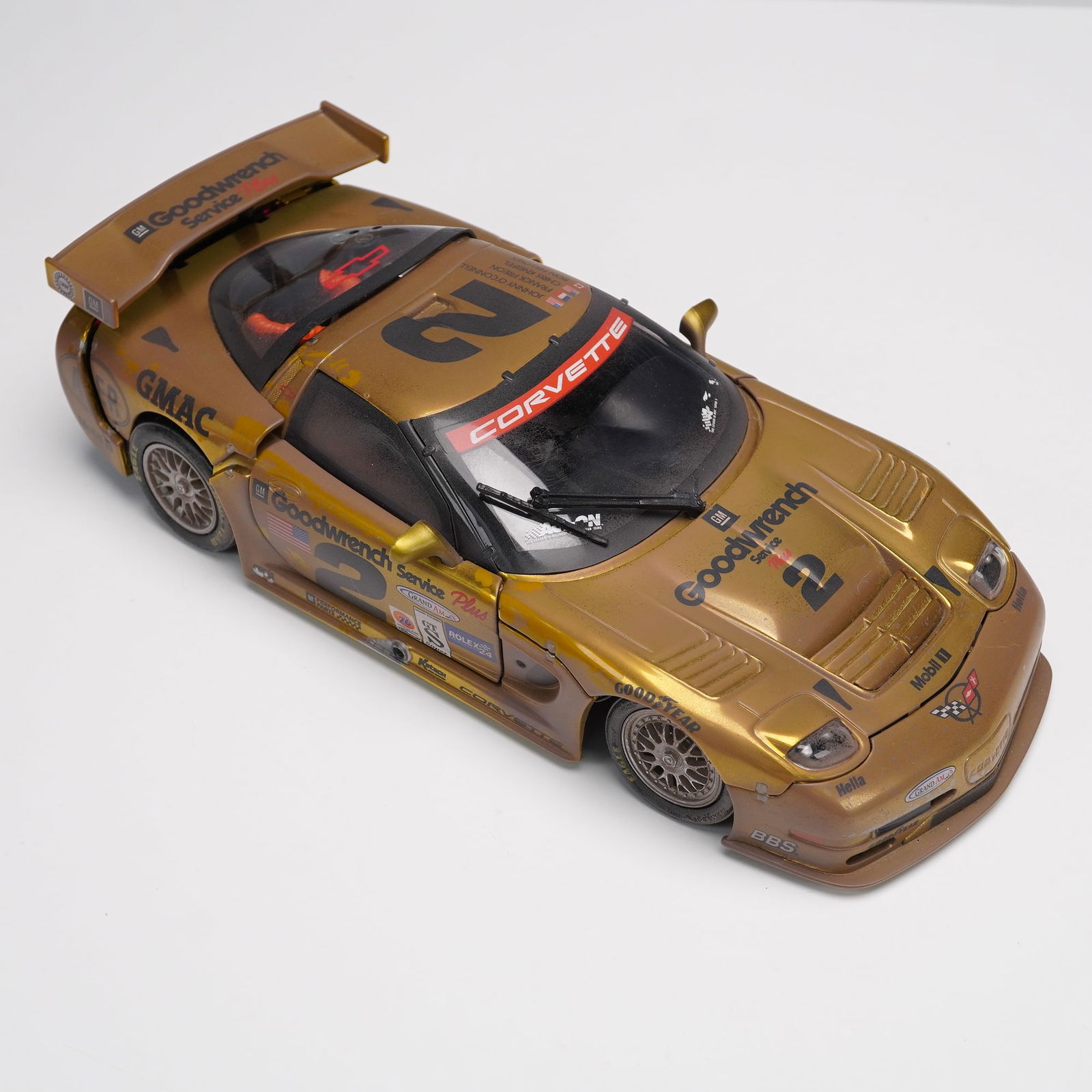 Action Gold Goodwrench Corvette Model Car (1 of 7)