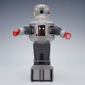 Diamond Select Toys Lost in Space B-9 Robot Figurine