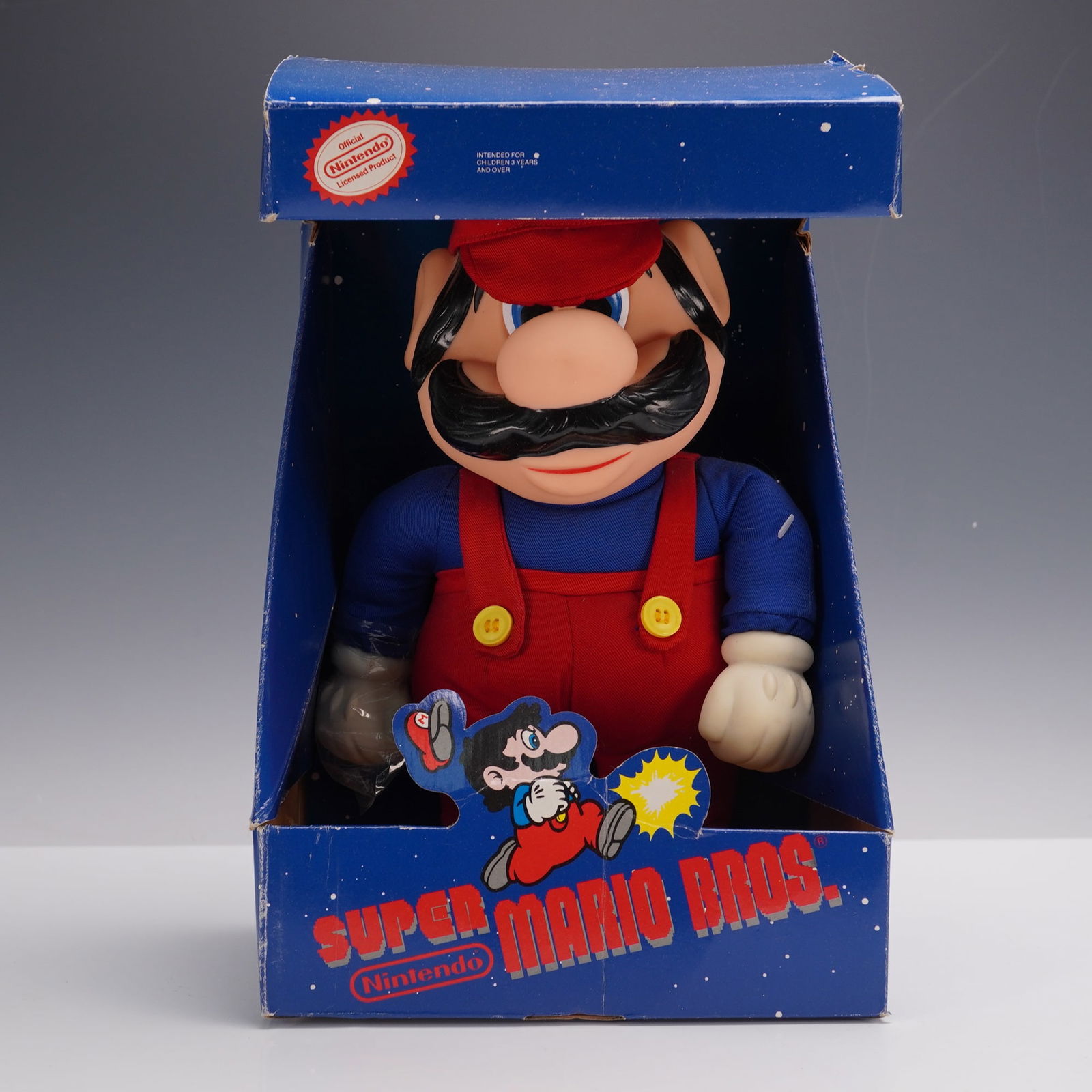 Nintendo Super Mario Bros. Figure (1 of 4)