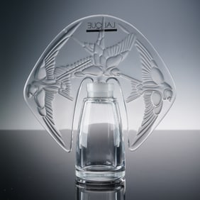 Lalique Crystal Flacon Hirondelles Perfume Bottle with Box