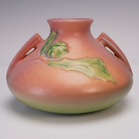 Roseville Pottery Thornapple Squat Vase, Pink