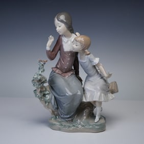 Lladro Porcelain Figurine, Sisters, 01004930