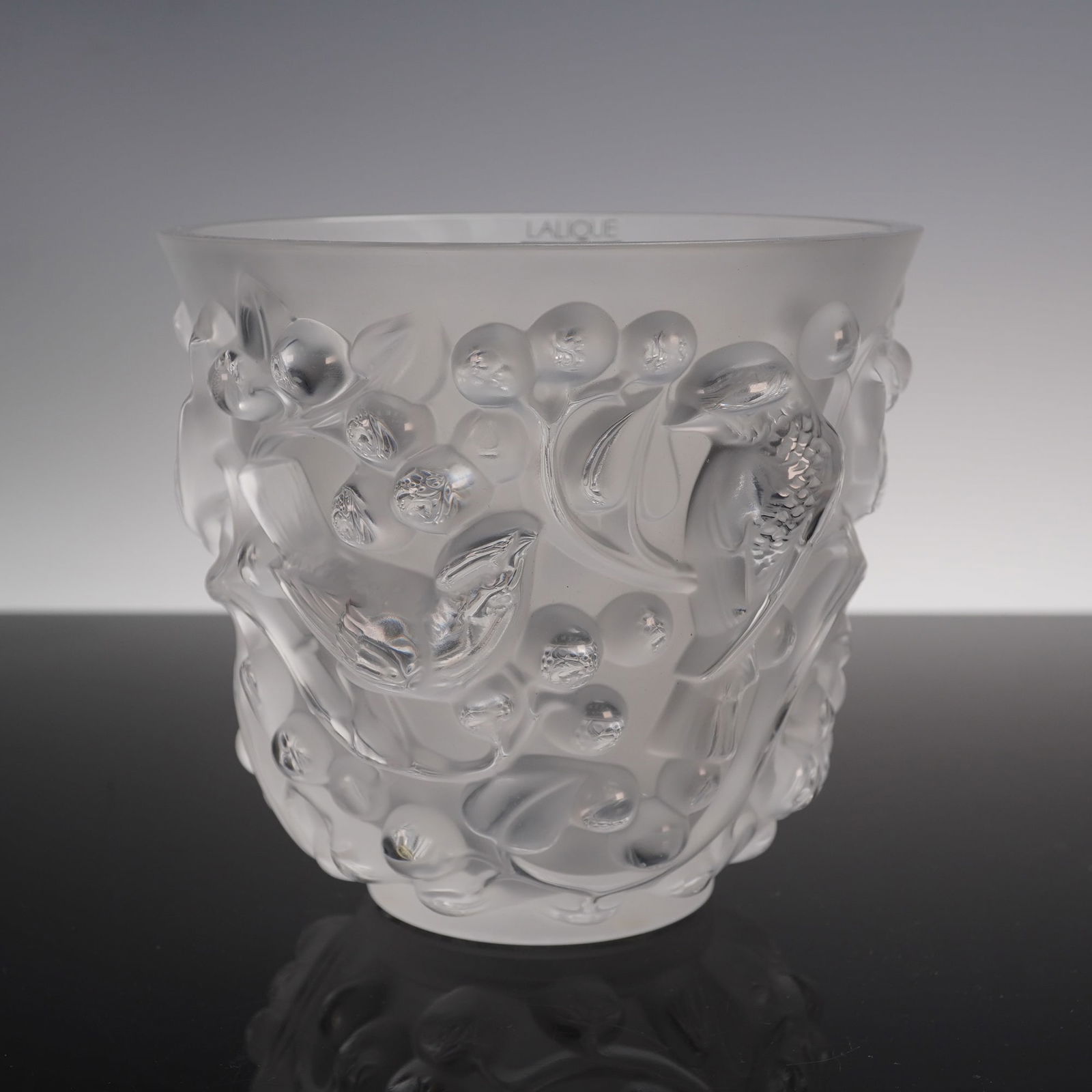 Lalique Crystal Avallon Vase