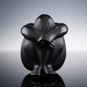 Lalique Crystal Nu Assis Noir Figurine