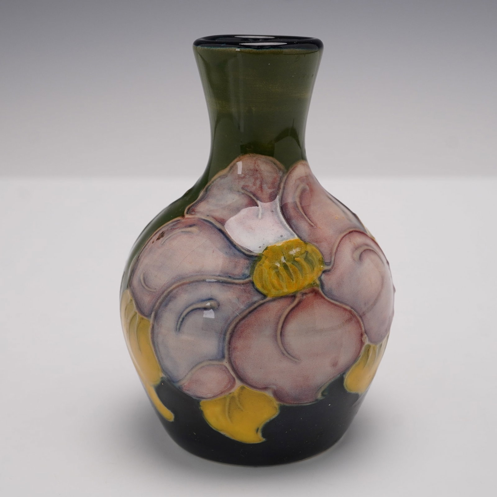 Moorcroft Pottery Mini Vase Hibiscus (1 of 9)